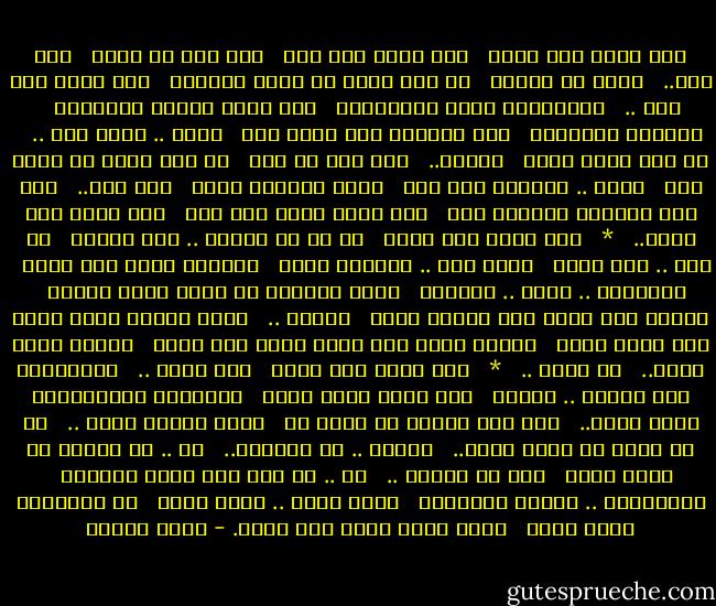 صار عمري خمس عشرة<br /> <br />صرت أحلى ألف مرة<br /> <br />صار حبي لك أكبر<br /> <br />ألف مرة..<br /> <br />ربما من سنتين<br /> <br />لم تكن تهتم في وجهي المدور<br /> <br />كان حسني بين بين ..<br /> <br />وفساتيني تغطي الركبتين<br /> <br />كنت آتيك بثوبي المدرسي<br /> <br />وشريطي القرمزي<br /> <br />كان يكفيني بأن تهدي إلي<br /> <br />دمية .. قطعة سكر ..<br /> <br />لم أكن أطلب أكثر<br /> <br />وتطور..<br /> <br />بعد هذا كل شيء<br /> <br />لم أعد أقنع في قطعة سكر<br /> <br />ودمي .. تطرحها بين يدي<br /> <br />صارت اللعبة أخطر<br /> <br />ألف مرة..<br /> <br />صرت أنت اللعبة الكبرى لدي<br /> <br />صرت أحلى لعبة بين يدي<br /> <br />صار عمري خمس عشره..<br /> <br />*<br /> <br />صار عمري خمس عشره<br /> <br />كل ما في داخلي .. غنى وأزهر<br /> <br />كل شيء .. صار أخضر<br /> <br />شفتي خوح .. وياقوت مكسر<br /> <br />وبصدري ضحكت قبة مرمر<br /> <br />وينابيع .. وشمس .. وصنوبر<br /> <br />صارت المرآة لو تلمس نهدي تتخدر<br /> <br />والذي كان سويا قبل عامين تدور<br /> <br />فتصور ..<br /> <br />طفلة الأمس التي كانت على بابك تلعب<br /> <br />والتي كانت على حضنك تغفو حين تتعب<br /> <br />أصبحت قطعة جوهر..<br /> <br />لا تقدر ..<br /> <br />*<br /> <br />صار عمري خمس عشره<br /> <br />صرت أجمل ..<br /> <br />وستدعوني إلى الرقص .. وأقبل<br /> <br />سوف ألتف بشال قصبي<br /> <br />وسأبدوا كالأميرات ببهو عربي..<br /> <br />أنت بعد اليوم لن تخجل في<br /> <br />فلقد أصبحت أطول ..<br /> <br />آه كم صليت كي أصبح أطول..<br /> <br />إصبعا .. أو إصبعين..<br /> <br />آه .. كم حاولت أن أظهر أكبر<br /> <br />سنة أو سنتين ..<br /> <br />آه .. كم ثرت على وجهي المدور<br /> <br />وذؤاباتي .. وثوبي المدرسي<br /> <br />وعلى الحب .. بشكل أبوي<br /> <br />لا تعاملني بشكل أبوي<br /> <br />فلقد أصبح عمري خمس عشرة. - نزار قباني